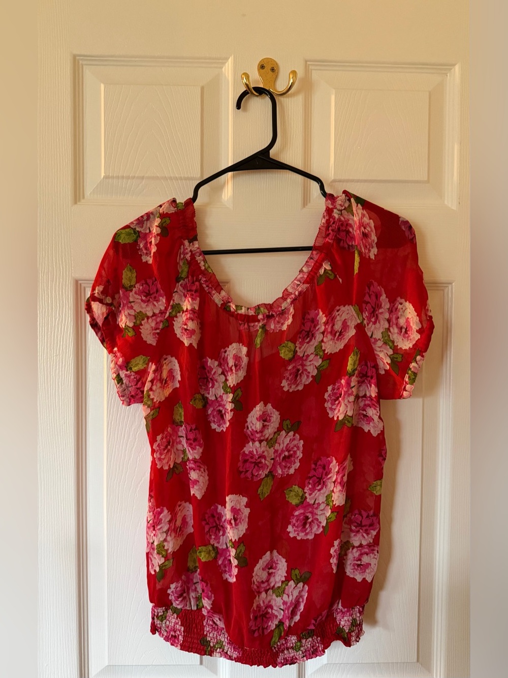 Abercrombie & Fitch Red Floral Ruffle Button Blouse - Picture 2 of 3